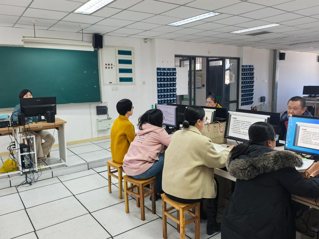 英国365(集团)公司官方网站
