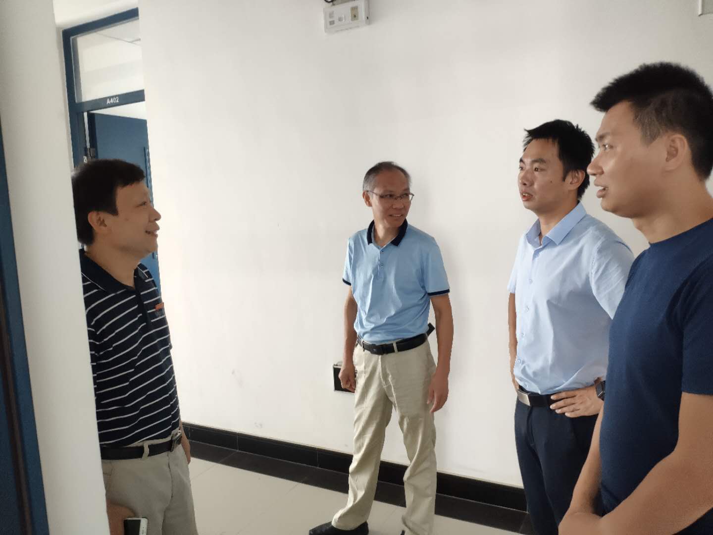 英国365(集团)公司官方网站