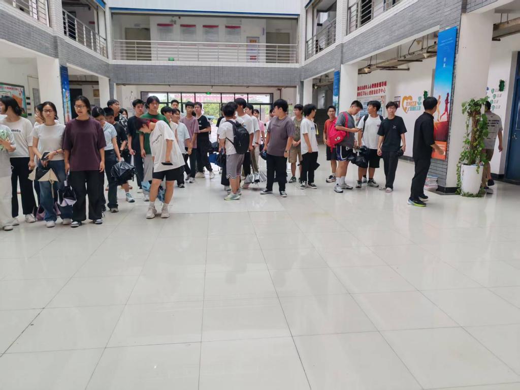 英国365(集团)公司官方网站